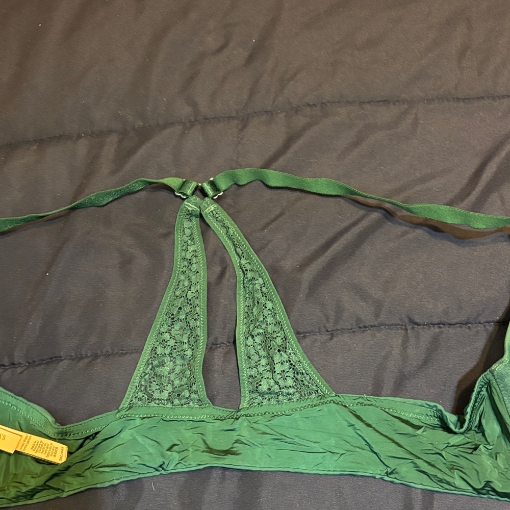 Victoria’s Secret racerback Perfect shape Green Lace Bra 38C - Picture 3 of 3